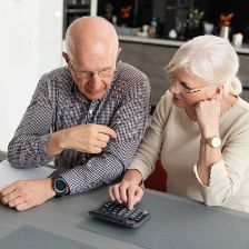 Налог при продаже жилья пенсионером